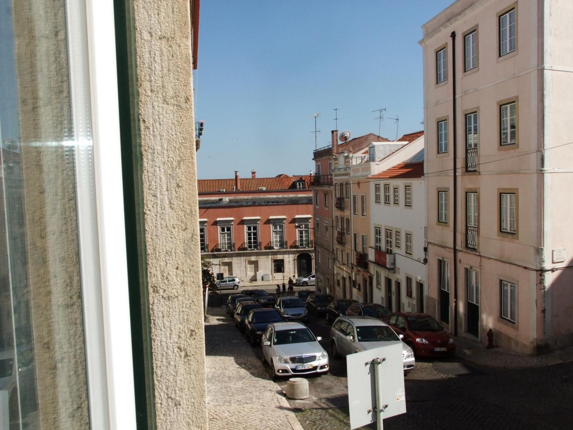 Fado Bed & Breakfast - Santos - Lisbon, Lisbon